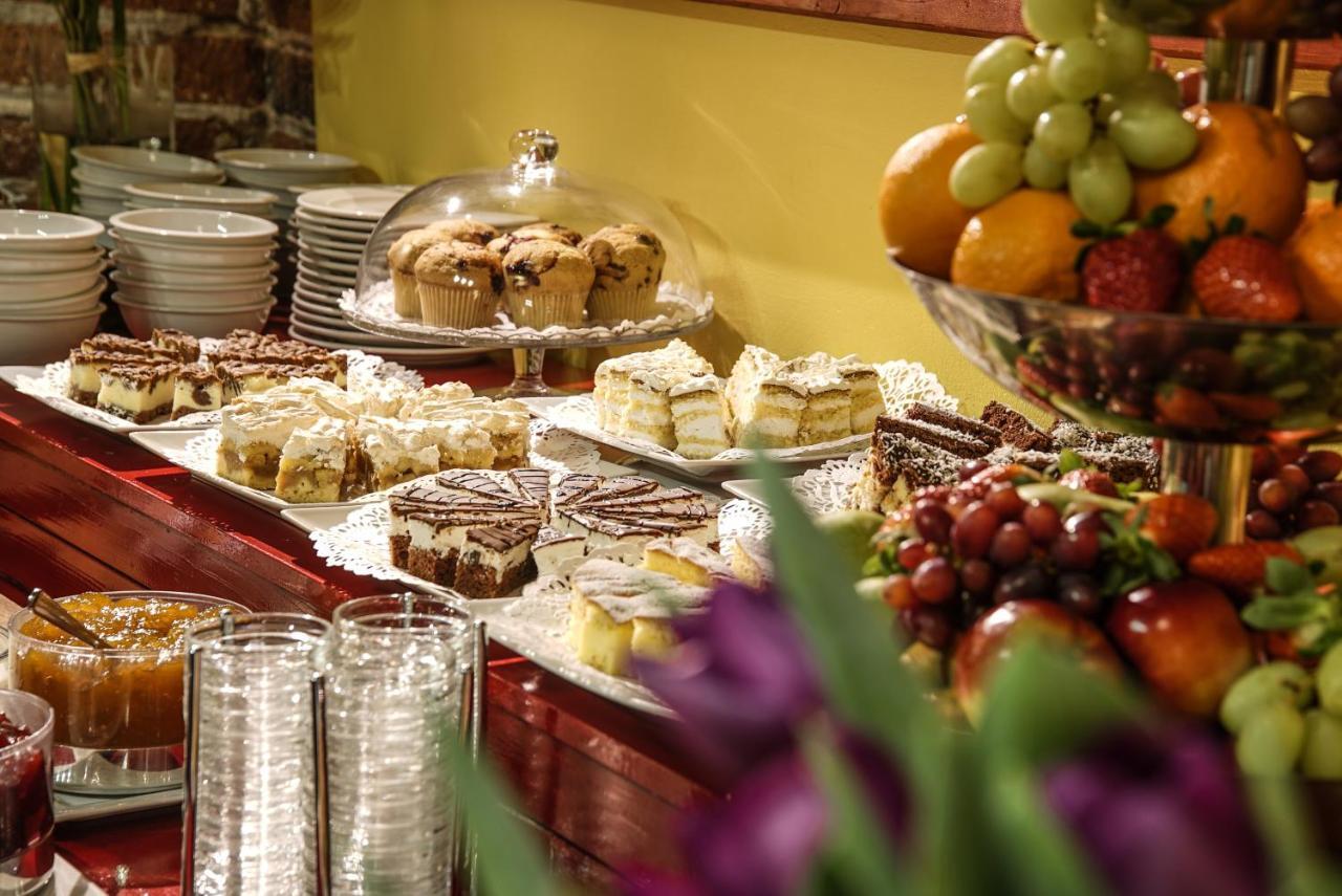 Hotell Assenzio 4*