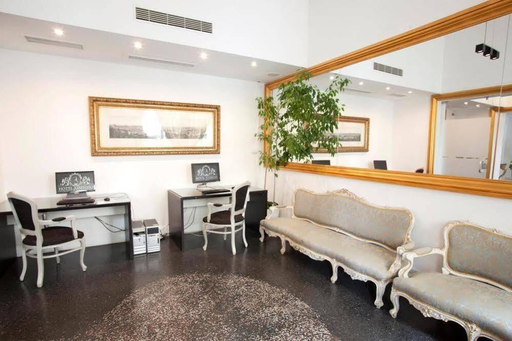 Assenzio Hotell 4*