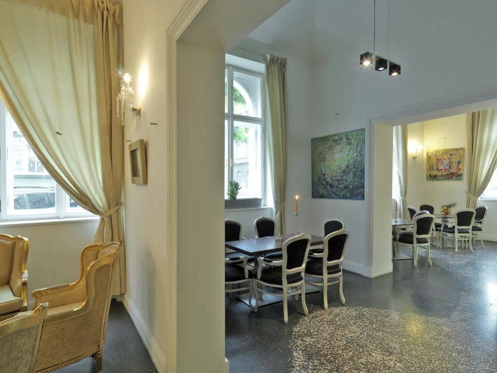 Assenzio Hotell